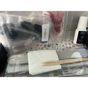 Jofay 240 pcs Short Square Press on Nails Set Reusable Comfortable new in box